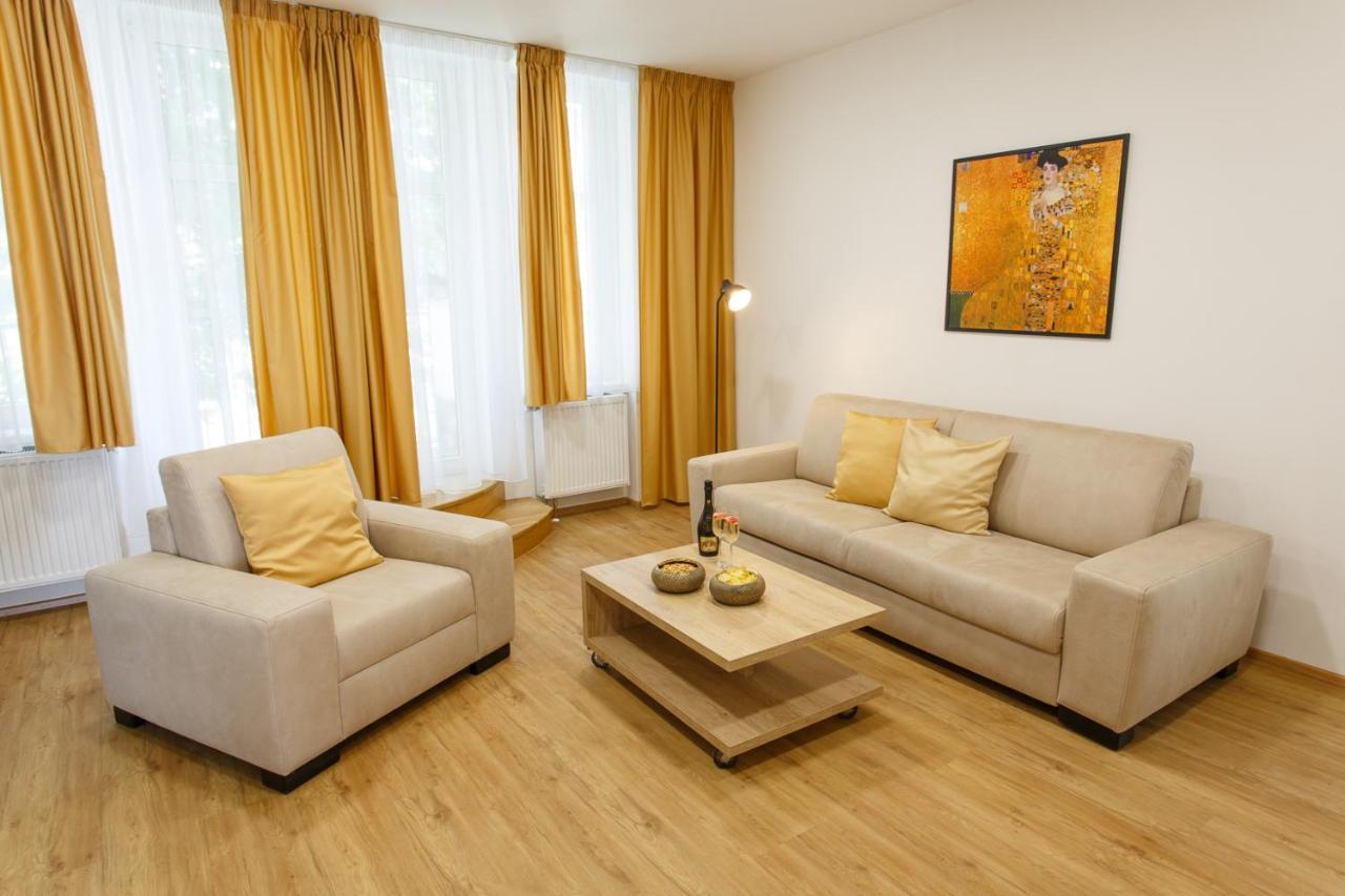 Apartments Villa Whitehouse Ostrava Exterior foto
